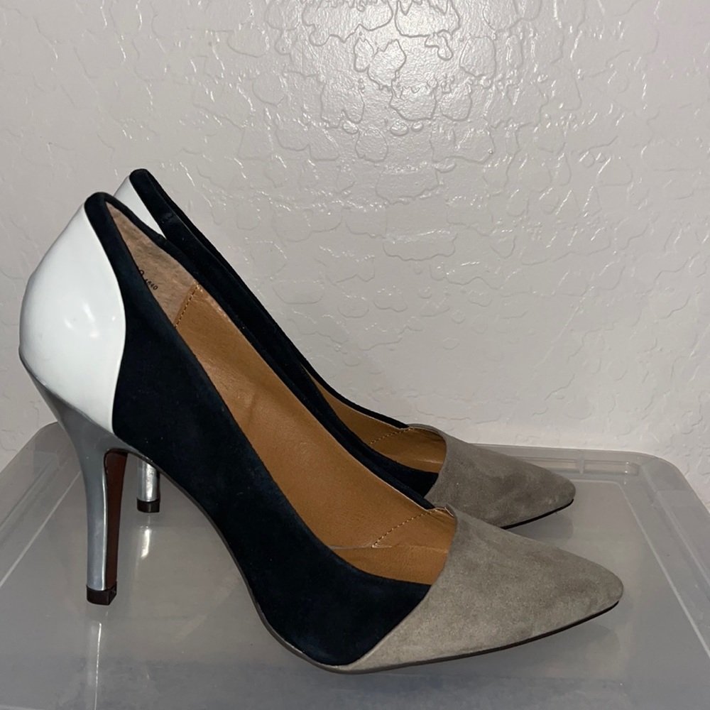 Chine Laundry color block heels. Size 9. Brand new
